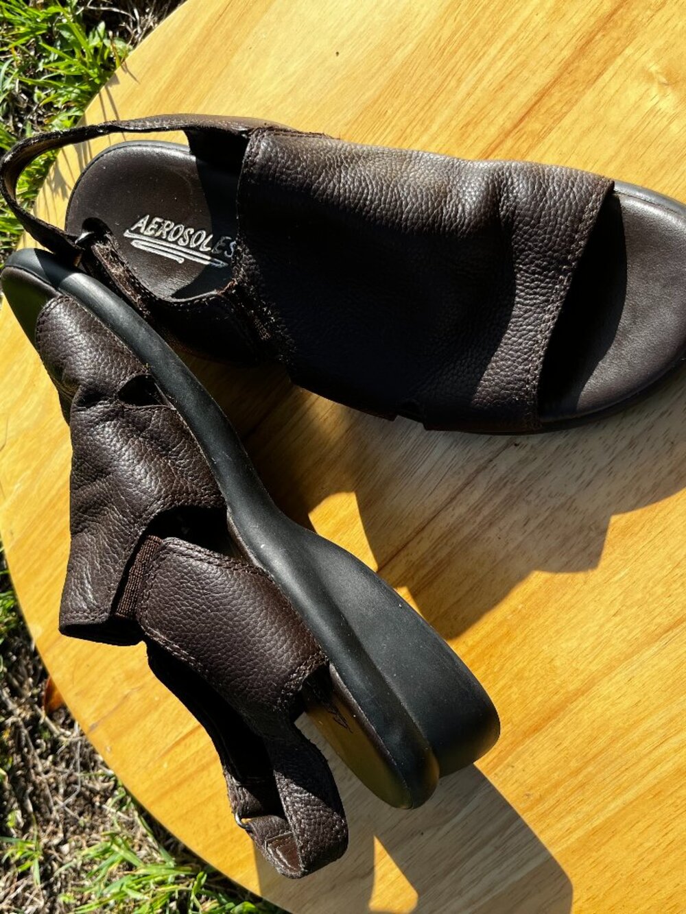 AEROSOLES ‘Shawna’ Aerology Dark Brown Leather Slingback Sandals